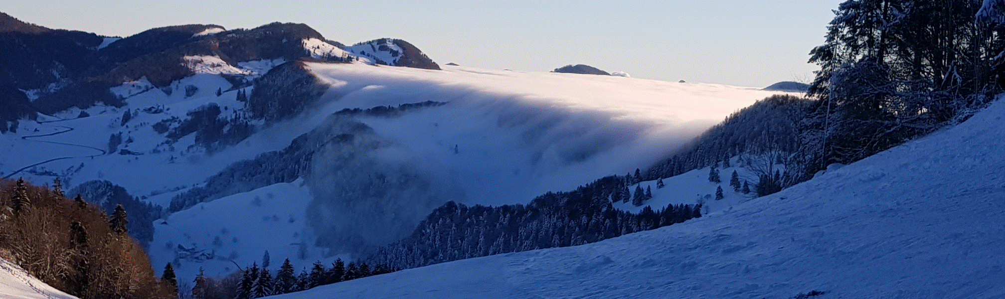 Hohe Winde mit Blick auf den Passwang Hohe Winde mit Blick auf den Passwang